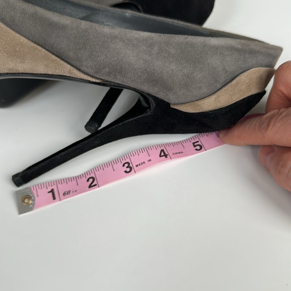 Gucci Color Block Suede Peep Toe Platform Heels NWOT - Picture 8 of 10